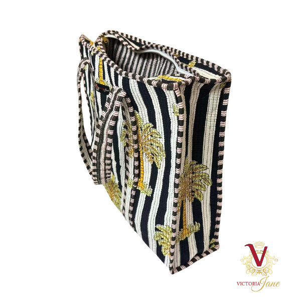 Monochrome Palm Tree Zipped Designer Carry All Tote Bag side