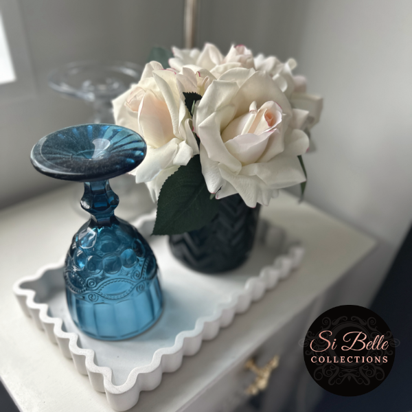 si belle collections Ornate Scalloped Edge Tray flowers glass