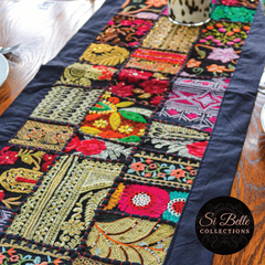 Si Belle Black table runner close up
