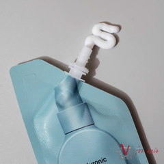 HIDEHERE - Hyaluronic Cream - 25ml coming out of pouch