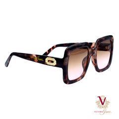 victoria jane Sinclair Sunglasses side