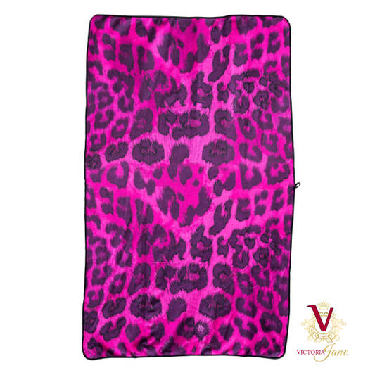Victoria Jane - King Parrot Spa Art Towel bright colourful forest jungle beautiful leopard print