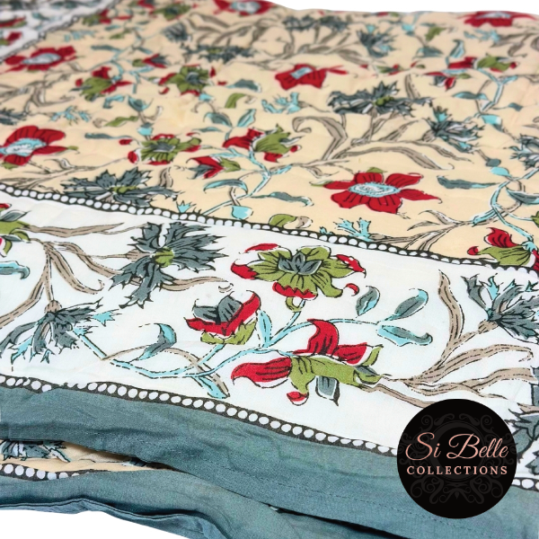 Pale Cream Quilt close up