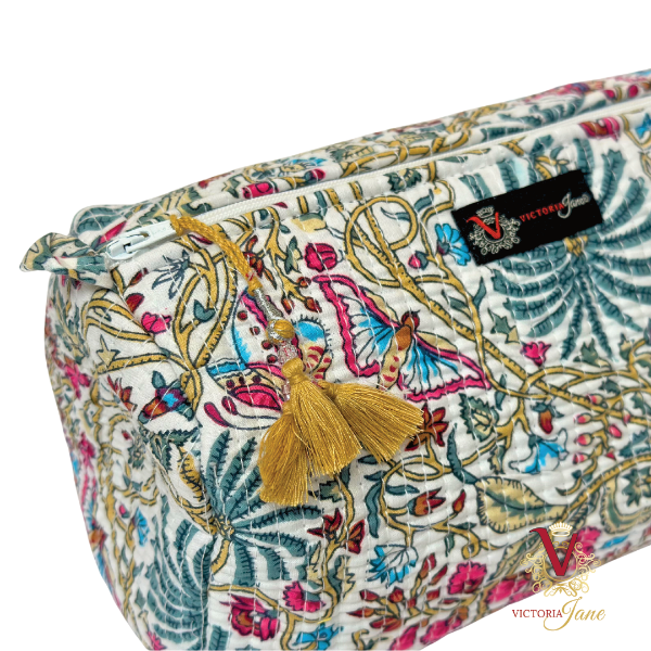 Blossom Beauty Pouch Bag Set close up