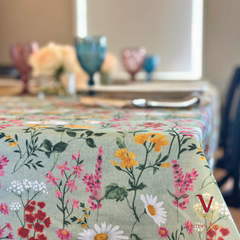 victoria jane Daisy Tableclothover table
