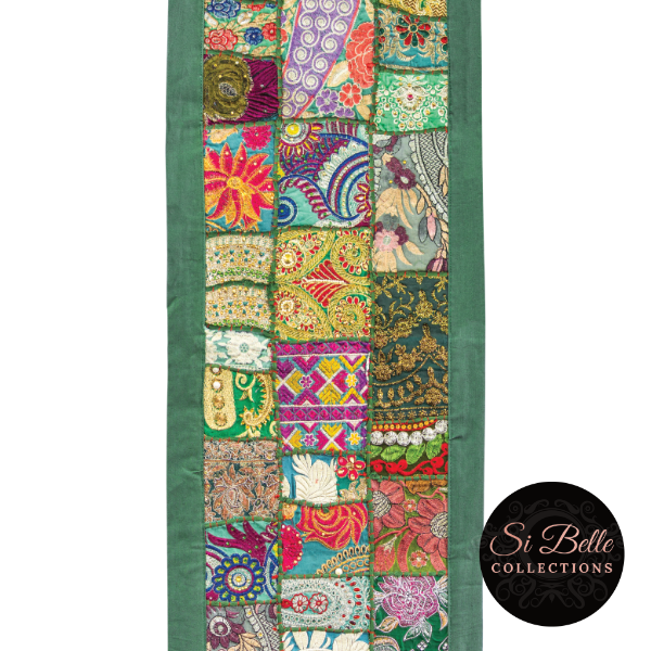 si belle collections Green Table Runner middle