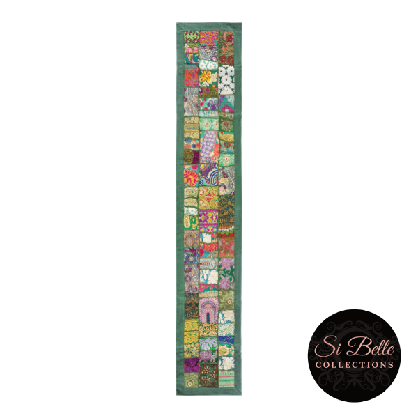 si belle collections Green Table Runner