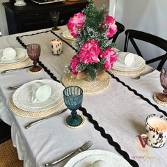 Natural Linen Table Runner flowers