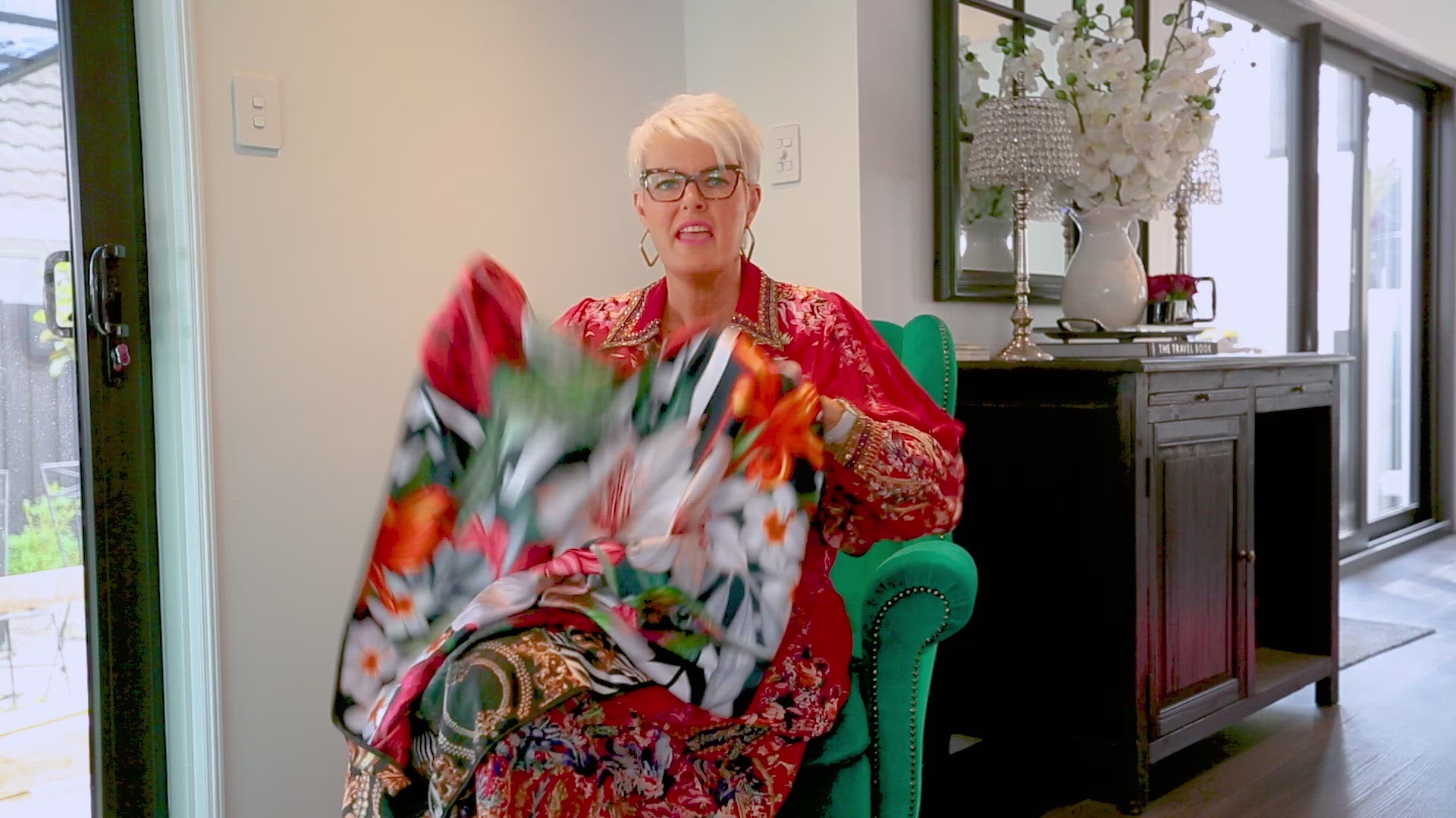 Victoria Jane - Peony Bird Bathroom Art Towel - Forest Fantasy Collection video demonstration facts antibacterial absorbent colourful bright bold Vicki Ogden-O'fee